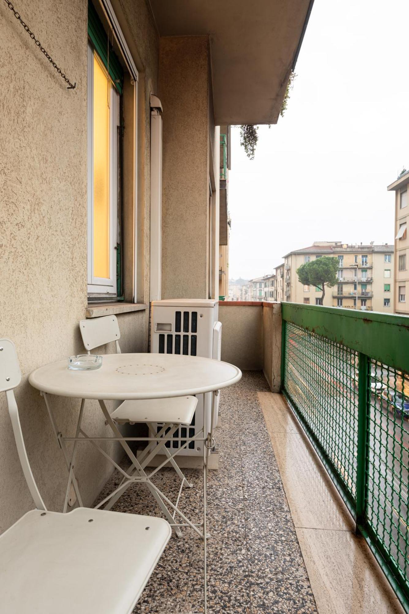 Comfortable Apartment 10 Minutes From City Center Florencia Exterior foto
